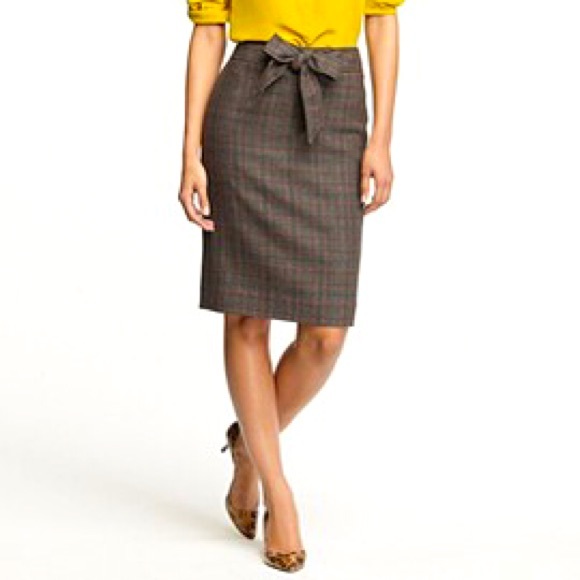 Rare J. Crew No 2 Pencil Skirt in Glen Plaid with bow detail - Picture 4 of 8